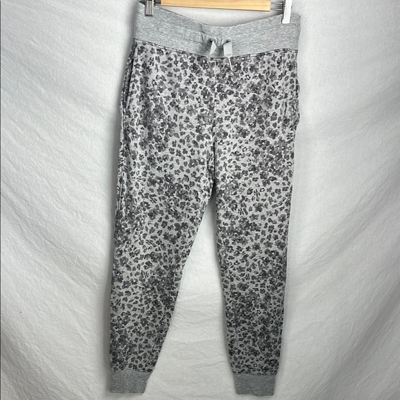 Athleta Pants - Athleta balance small Gray Leopard - floral Print Joggers